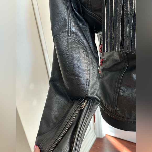 Insane late 70s/early 80s fringe biker jacket. - Picture 6 of 6